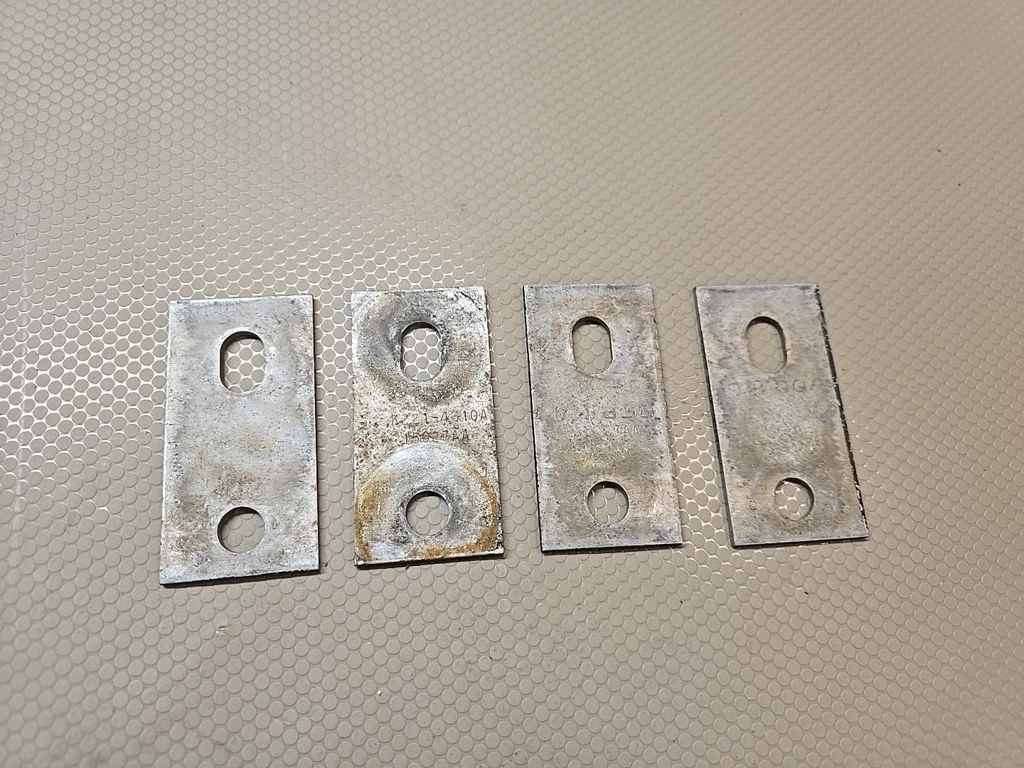 Set of Four Spacers PN: K221-4610A KENWORTH OEM