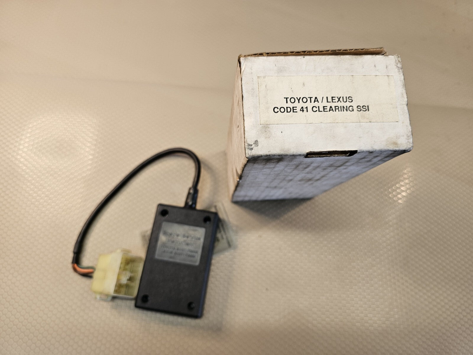 Toyota Lexus Code 41 Clearing SSI Instrument 00451-T0002 00231-T0002