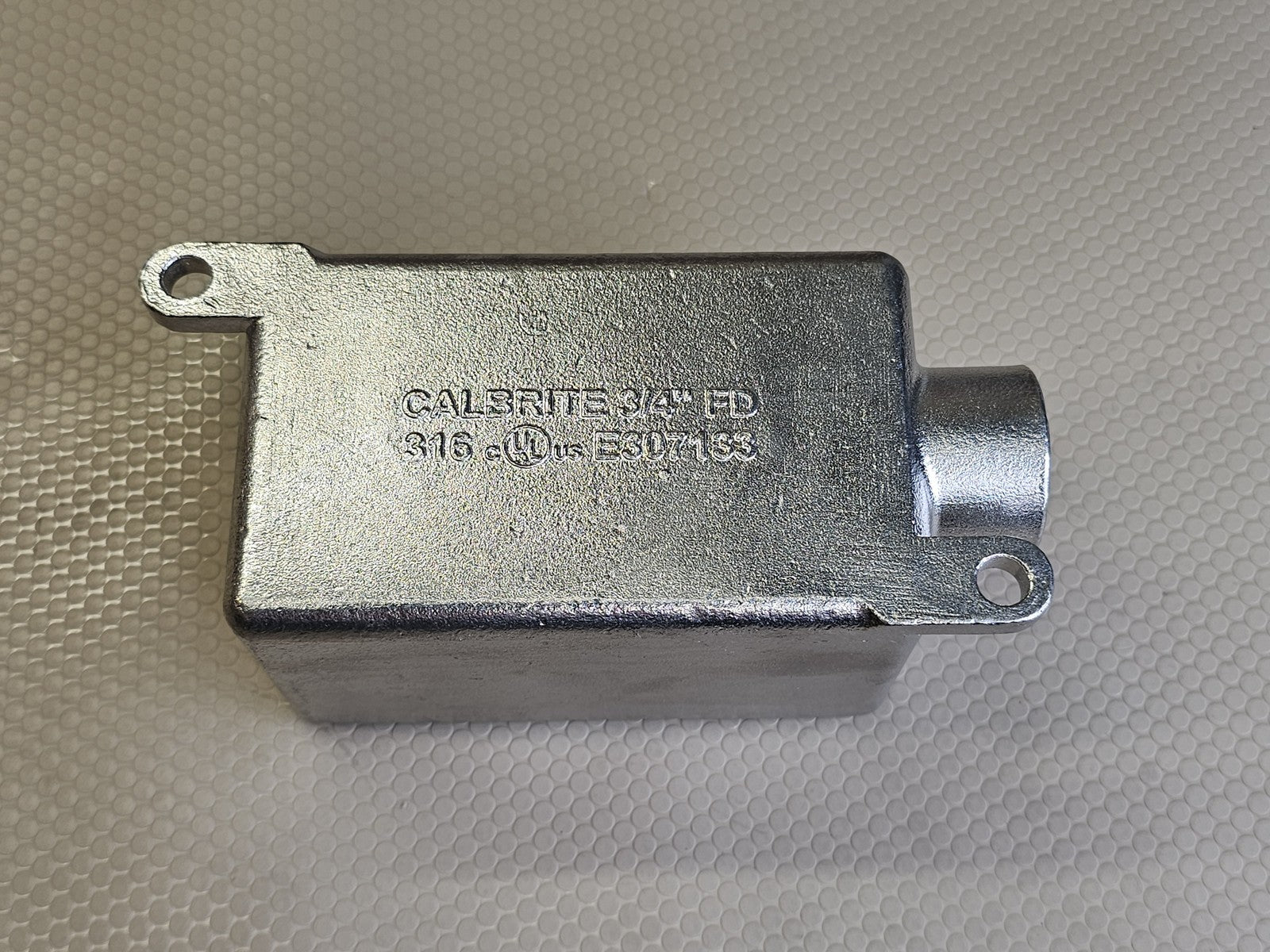 CALBRITE 3/4" ED Conduit Body 316 Stainless Steel E3071SS 25 CU IN