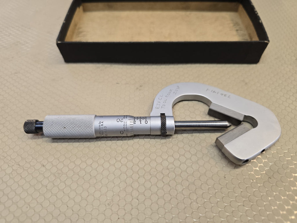Starrett T483XRL-1 V-Anvil Micrometer .093-1" Range Ratchet Thimble Carbide V28