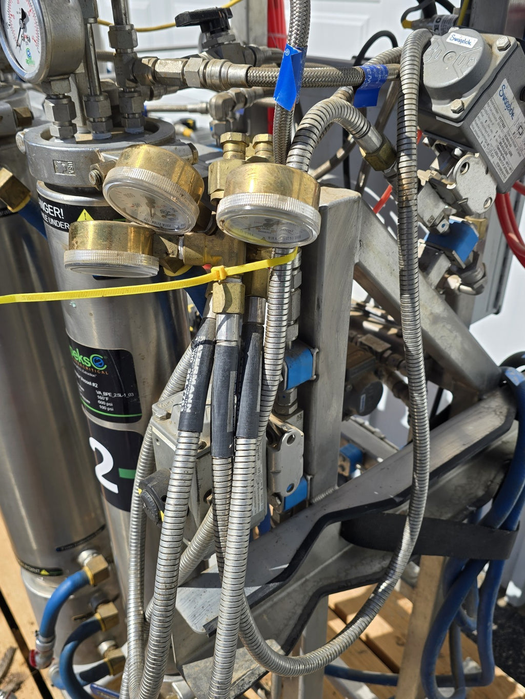 Apeks Supercritical CO2 Extraction System Full 3 Piece Set 2000-5Lx20LD 20L