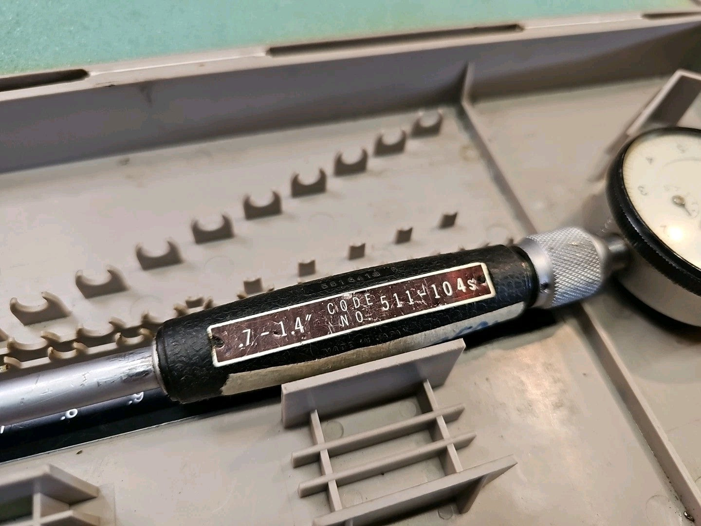 Mitutoyo 511-163 Dial Bore Gage .7-1.4"  