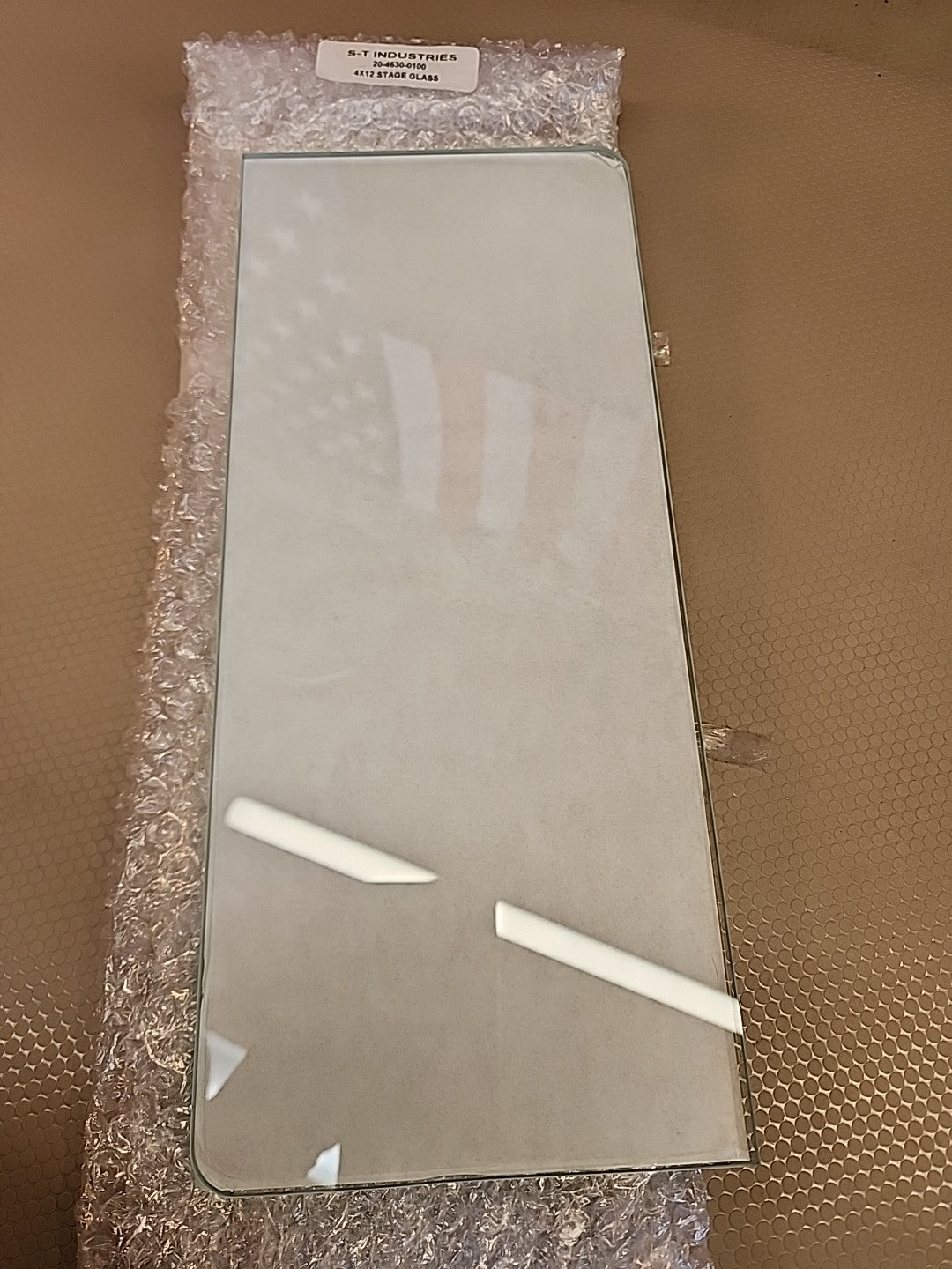 ST Industries 20-4630-0100 Stage Glass 4 x 12" new