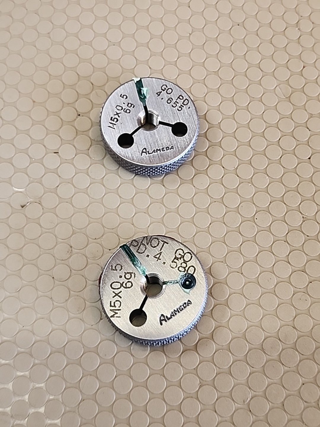 ALAMEDA GAGE M5 X .5 6g METRIC THREAD RING GAGES GO PD 4.655 NO GO PD 4.580