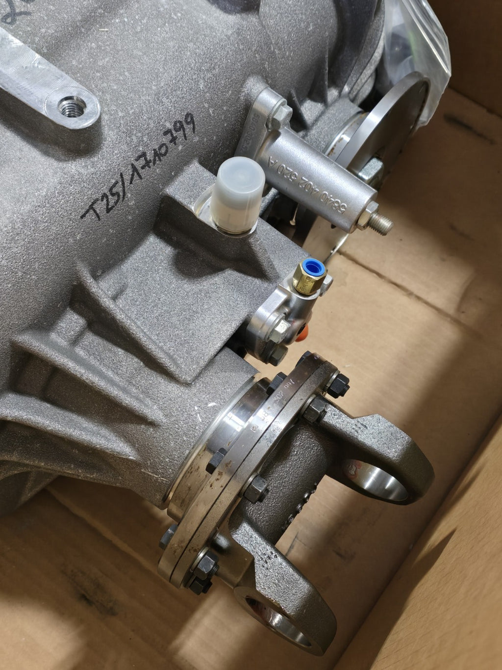 Marmon Herrington Heavy Duty Transfer Case T20 MVG-750 Transfer Case 2.70 *NEW*