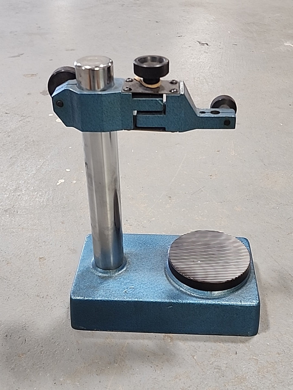 SPI Indicator Stand Base Rectangle  Model 131 ( Made in Germany) 
