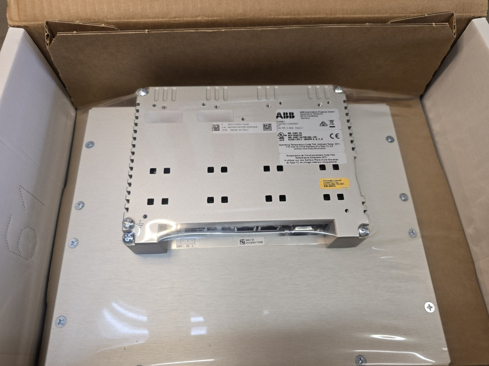 NEW ABB Touch Screen CP651 D1 1SAP551100R0001