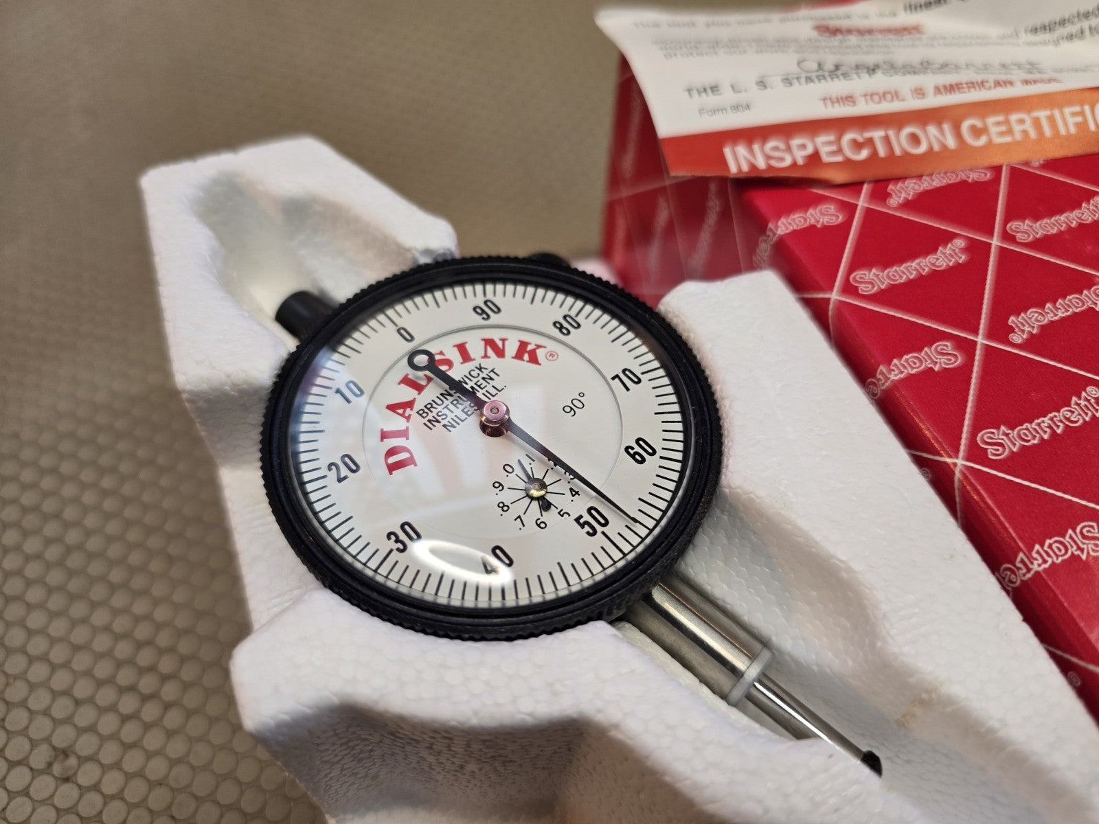 NEW STARRETT Dialsink Special Indicator 25SJ 945273 Model 90