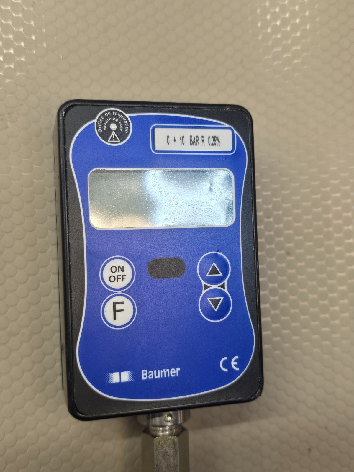 Baumer BARFLEX electronic digital pressure gauge 0 + 10 Bar R 0.25%