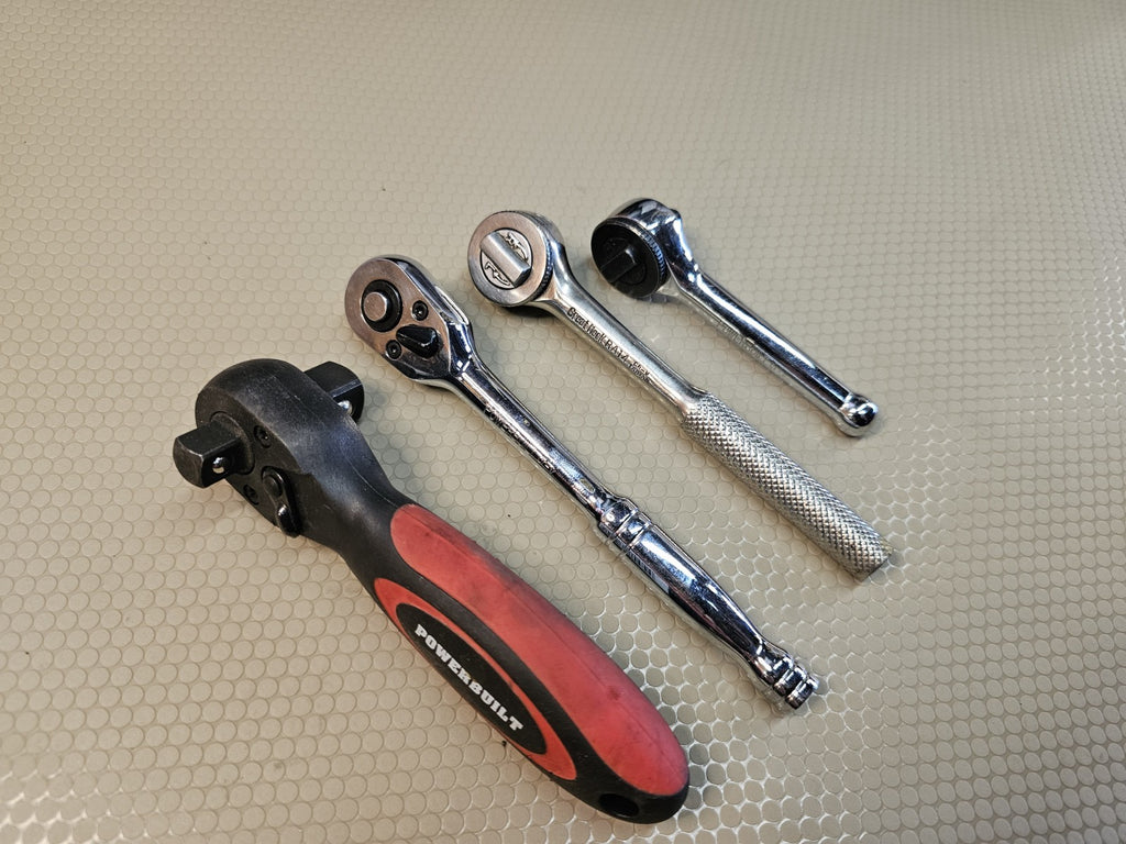 4 Powerbuilt CT-V Ratchet 1/4 & 3/8" Drive GREAT WORKING CONDITION.  107