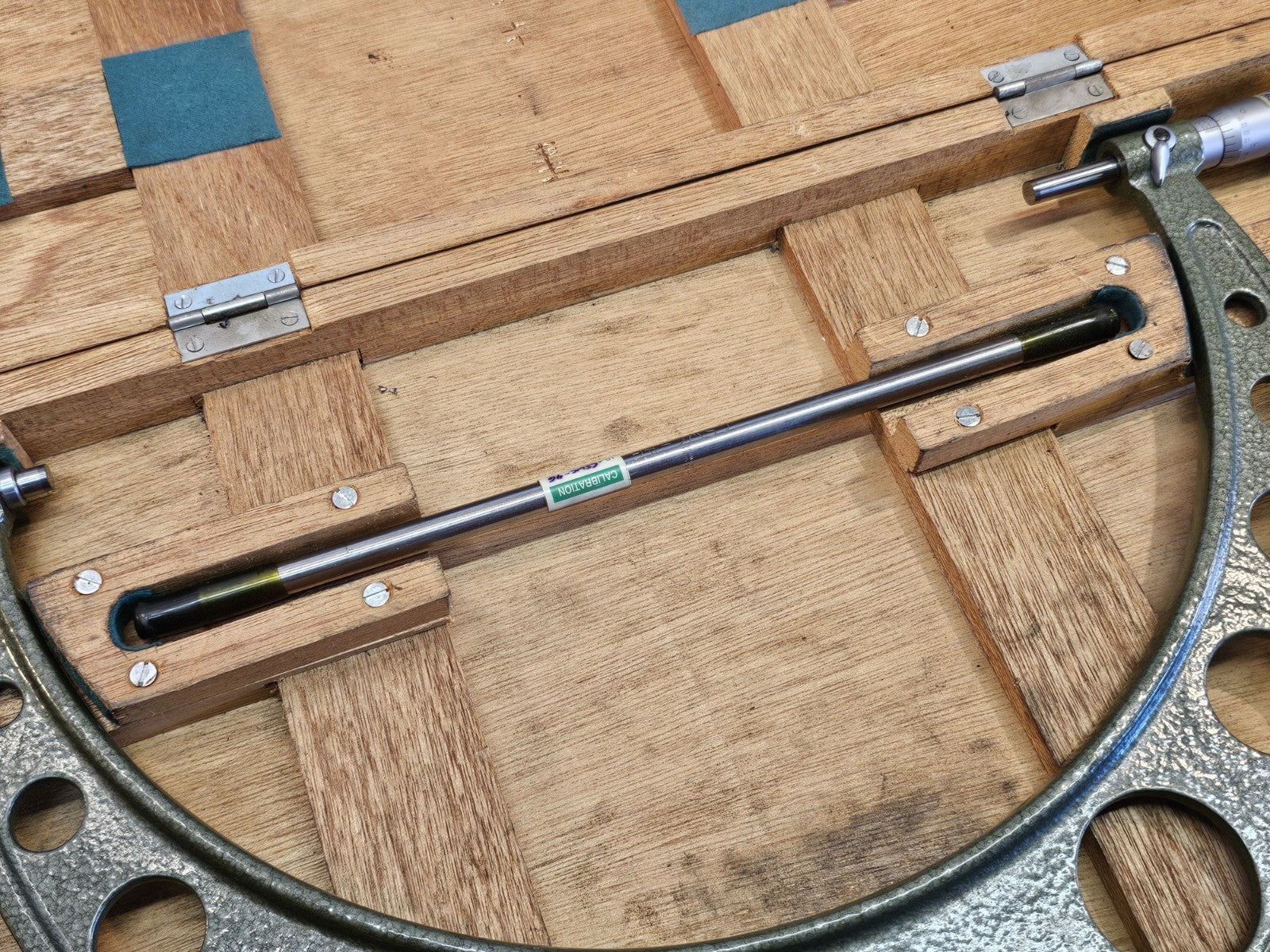 Mitutoyo 103-189 Outside Micrometer, 12-13" Range, .001" Graduation *MINTY*