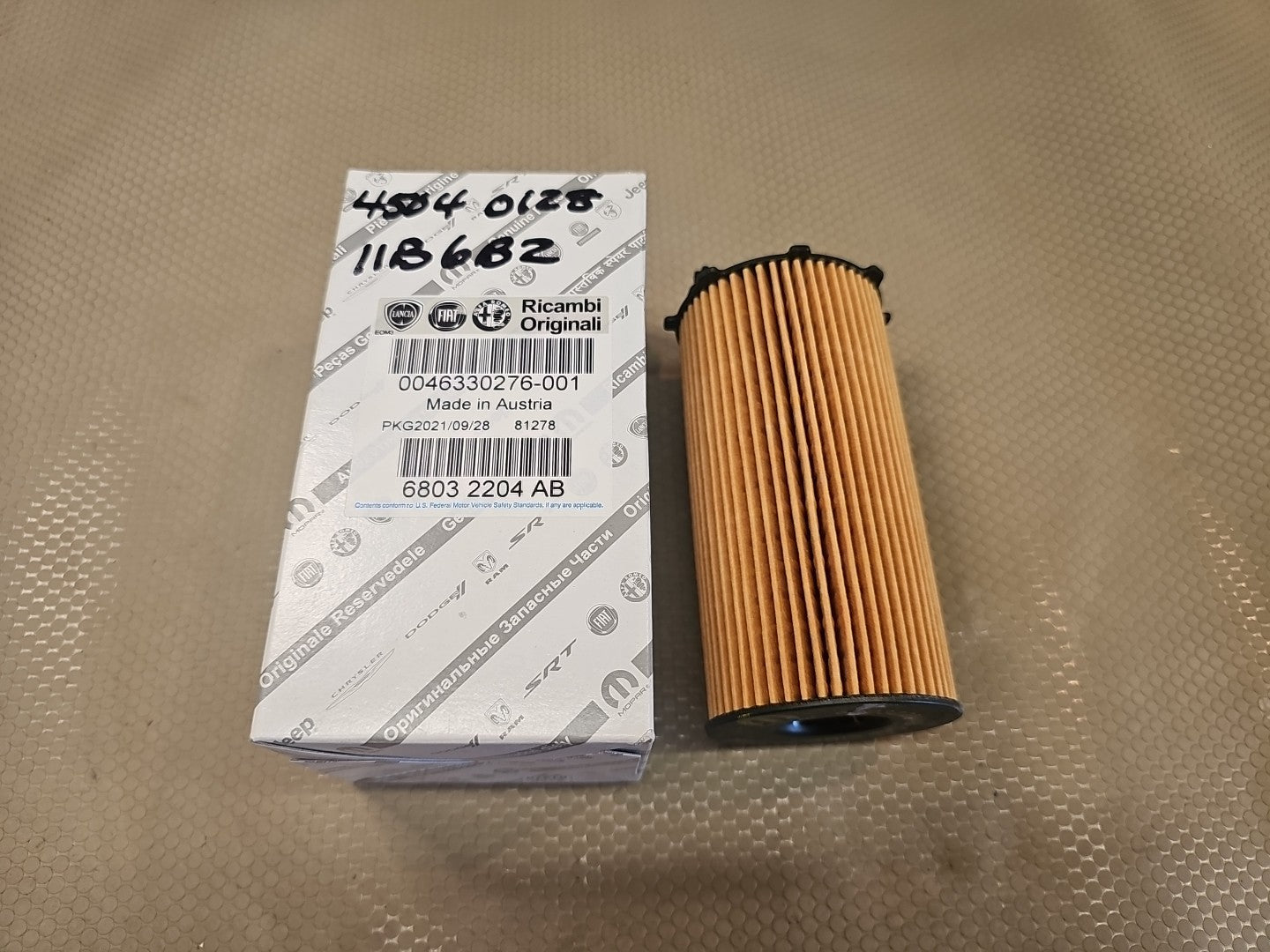 New Genuine Mopar Element Oil Filter And Oring OE 68032204AB