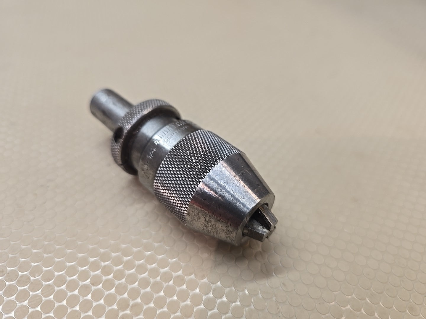 ALBRECHT KEYLESS DRILL CHUCK 0 -1/4" CAP W/ 1/2 SHANK &J1 MOUNT