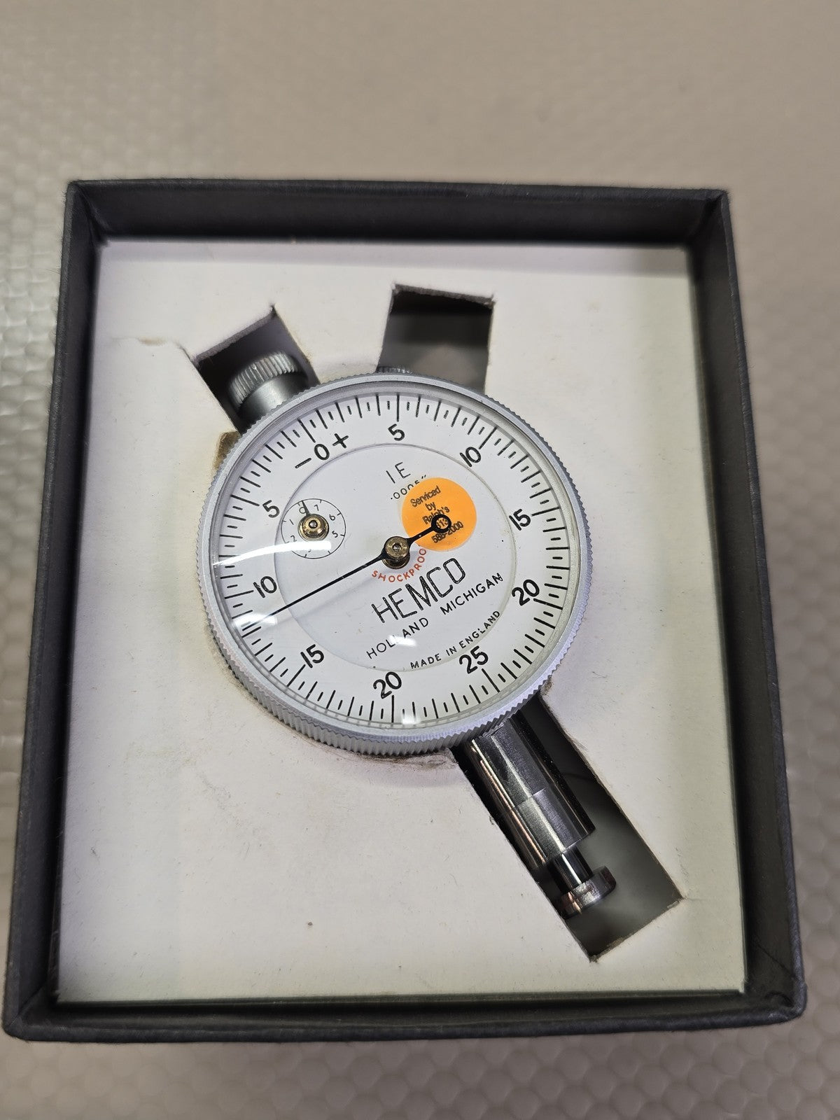 Federal HEMCO 1E .0005" Shockproof Dial Indicator Flat Back Made in England w/ B