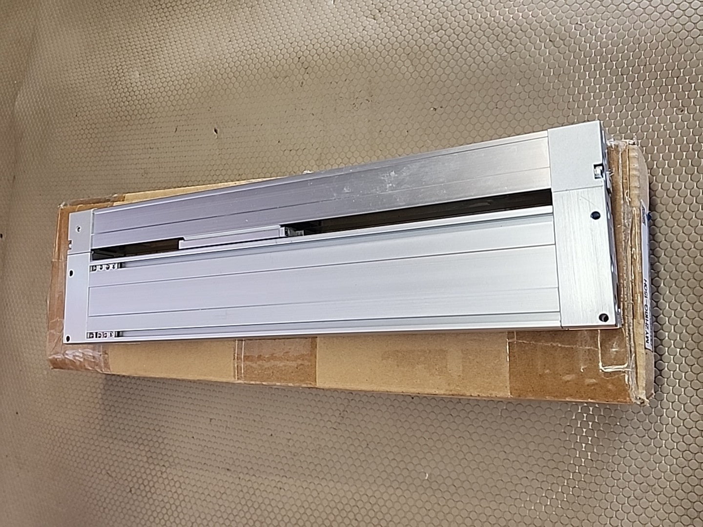 SMC MY2H16G-150H M9NL Rodless Pneumatic Air Cylinder Actuator 