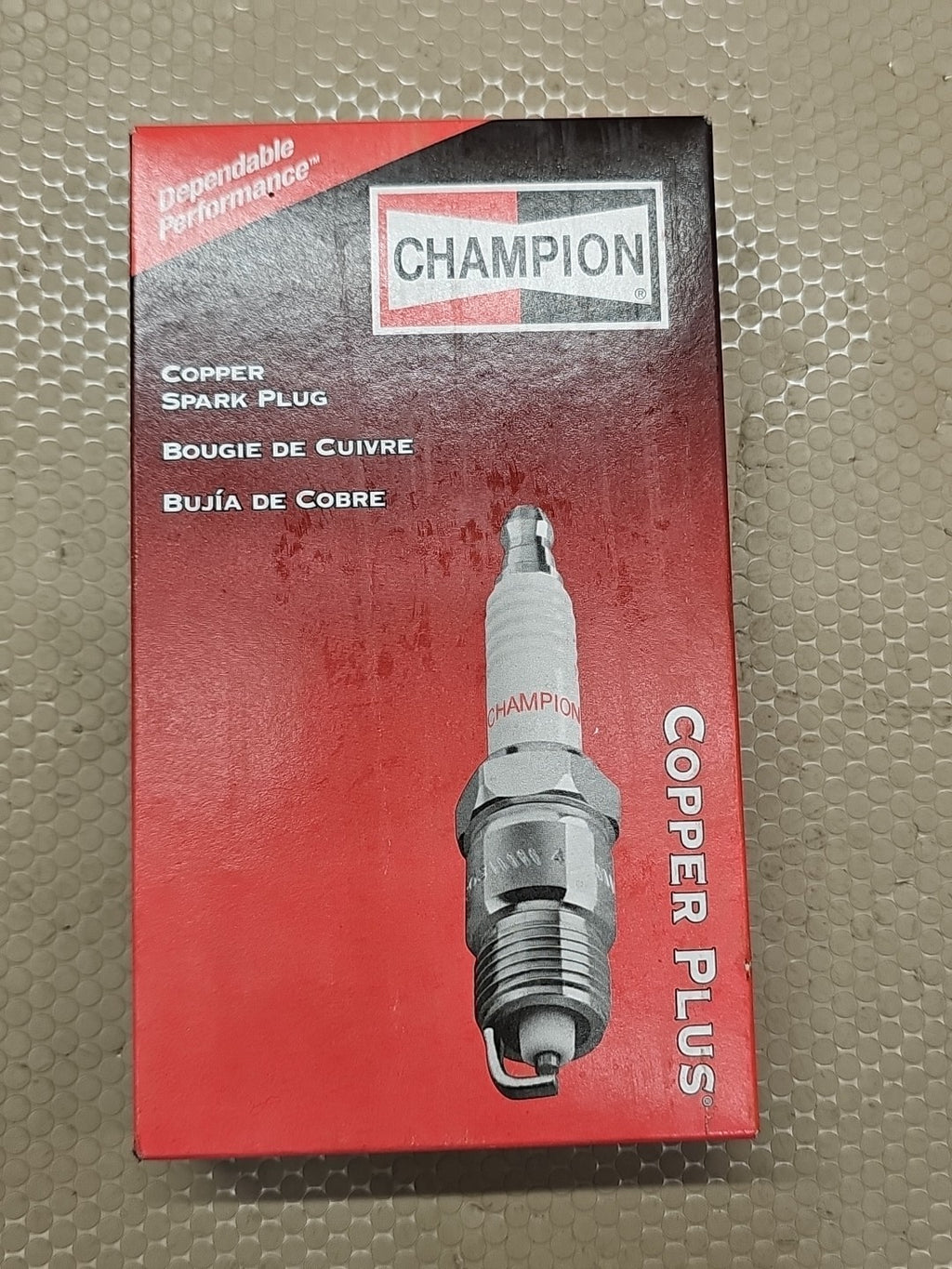 Champion Spark Plugs 515 D15Y - Set of 6 NEW