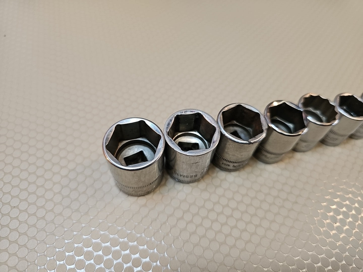 Snap-on FSM 11 pc 3/8" 6-Pt Metric  Shallow Socket Set- 9mm to 19mm USA *READ*