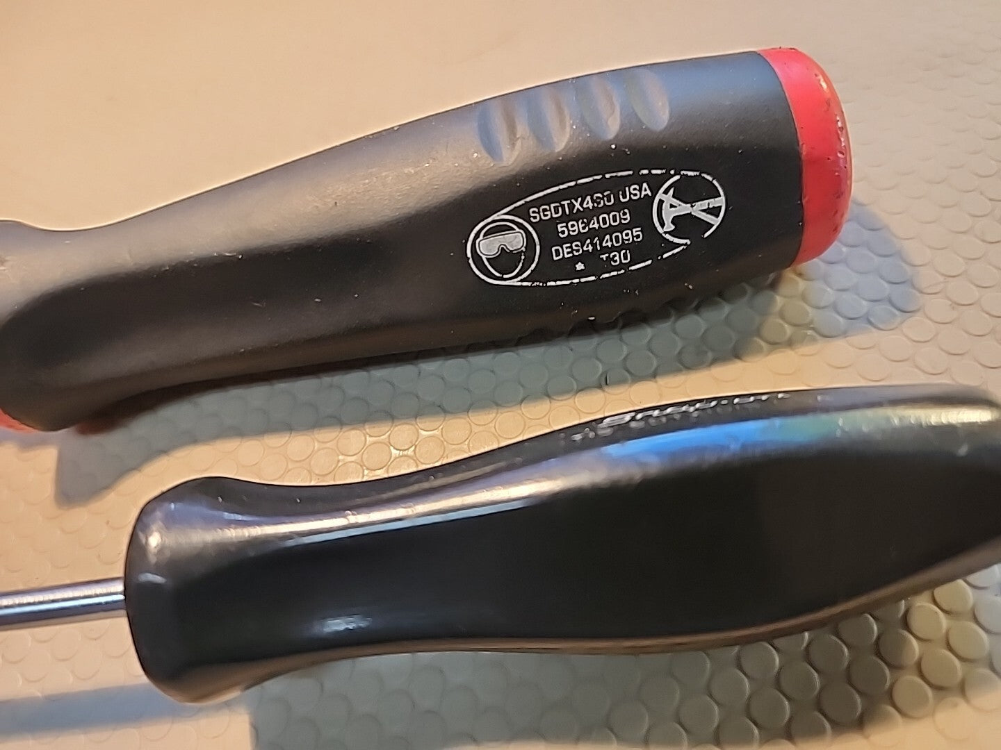 Snap On Tools T15 & T30 TORX Instinct Soft Grip Screwdriver Black Hard Handle