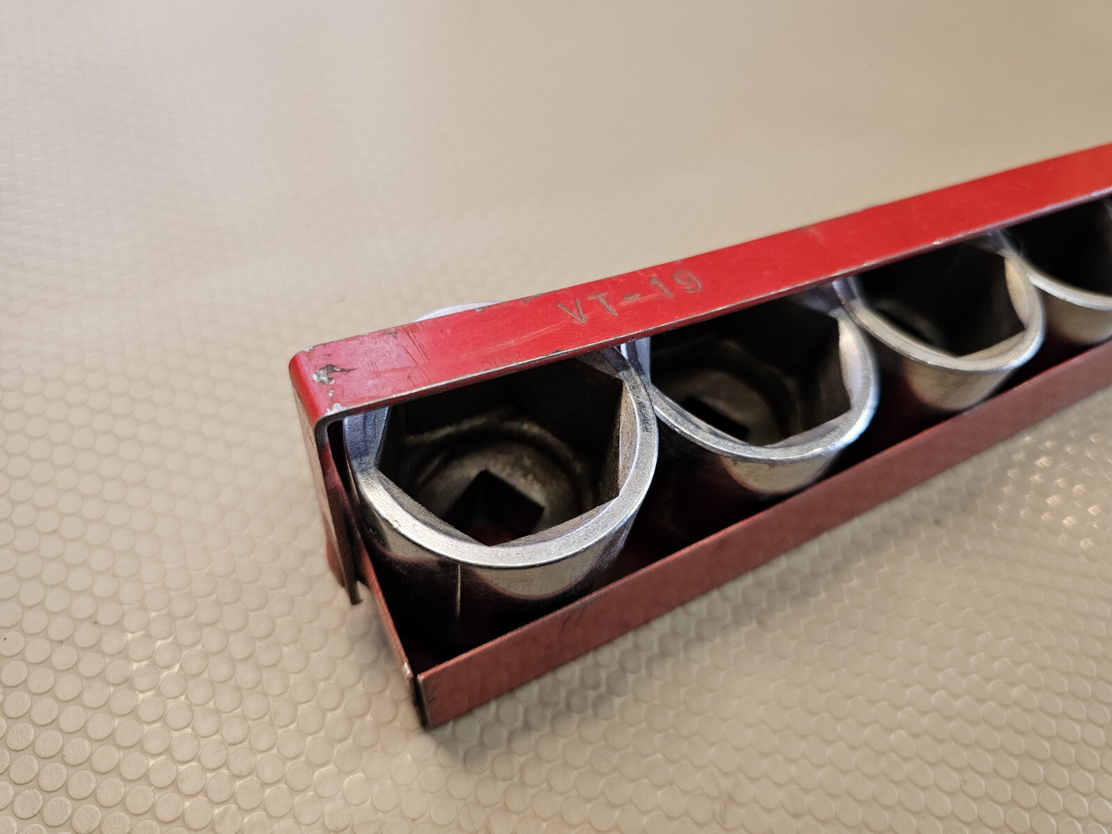 Mac Tools 1/2” Drive 15 Piece Shallow  Socket Standard  Set 3/8"-1 1/4" chrome