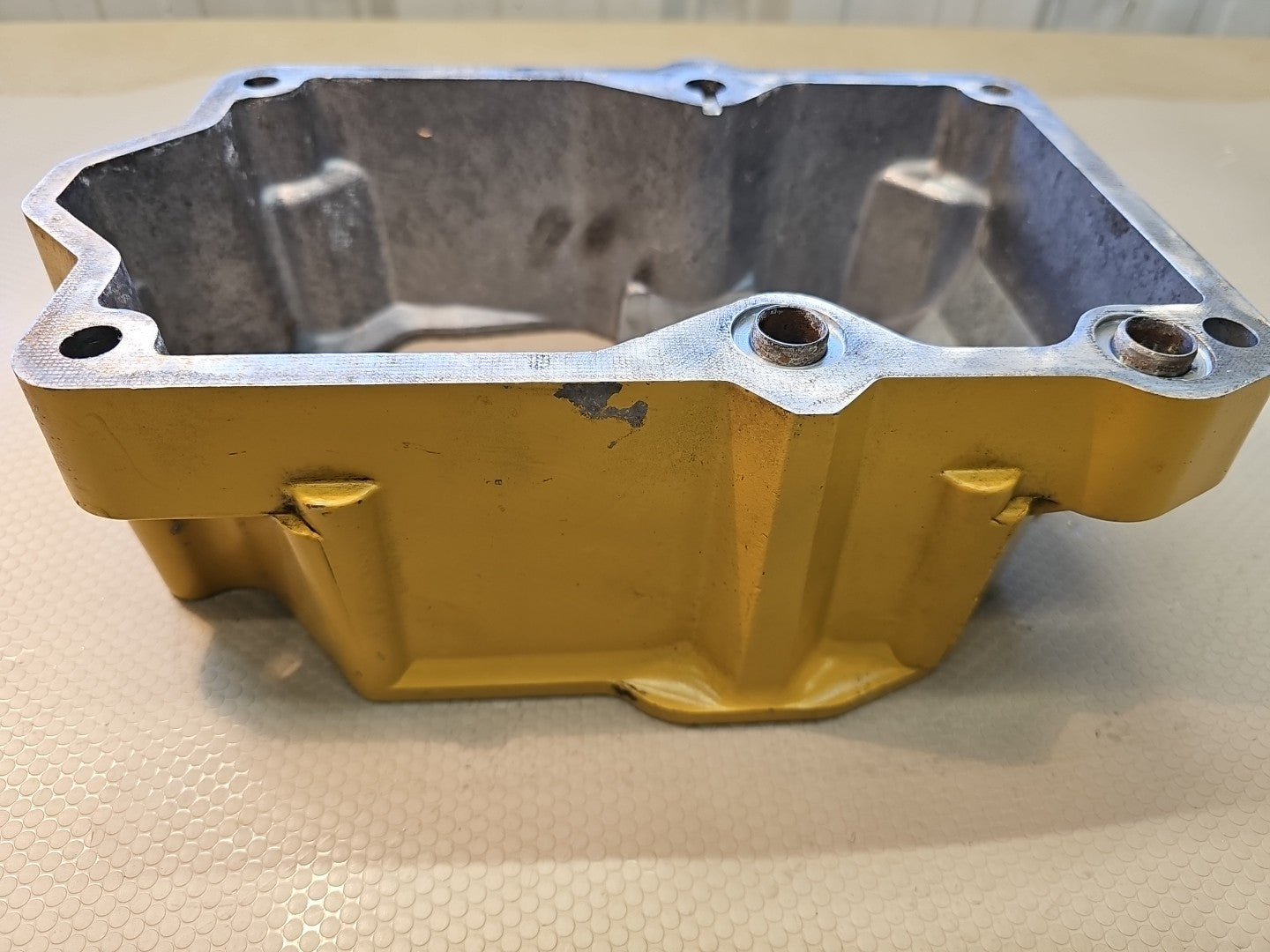 Caterpillar OEM 3512 3508 Rocker Arm Cover 4W-7631 4W7631