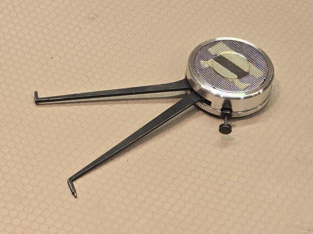 Mitutoyo Japan Inside Dial Caliper Gage 2 - 3” NO. 209-115