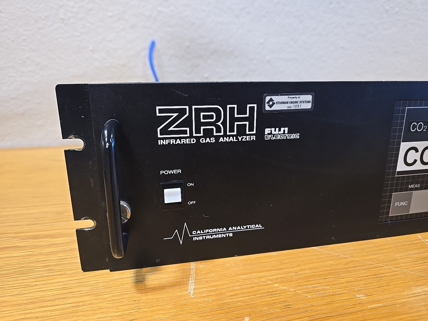 California Analytical Instruments ZRH Infrared Analyzer ZRH1DPY2-6BAYY CO2