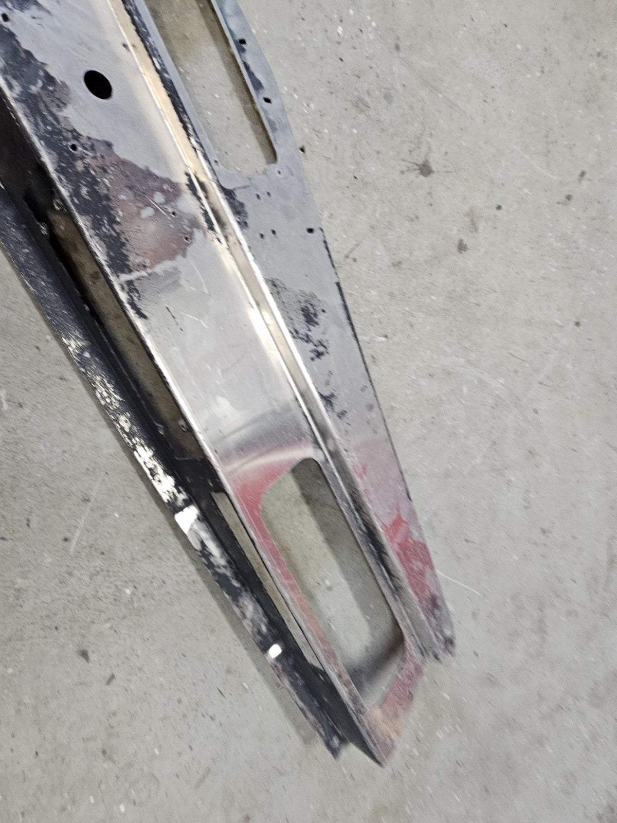 Kenworth W900 Upper Interior Cab Bracket PN: K105-229 Oem Paccar 