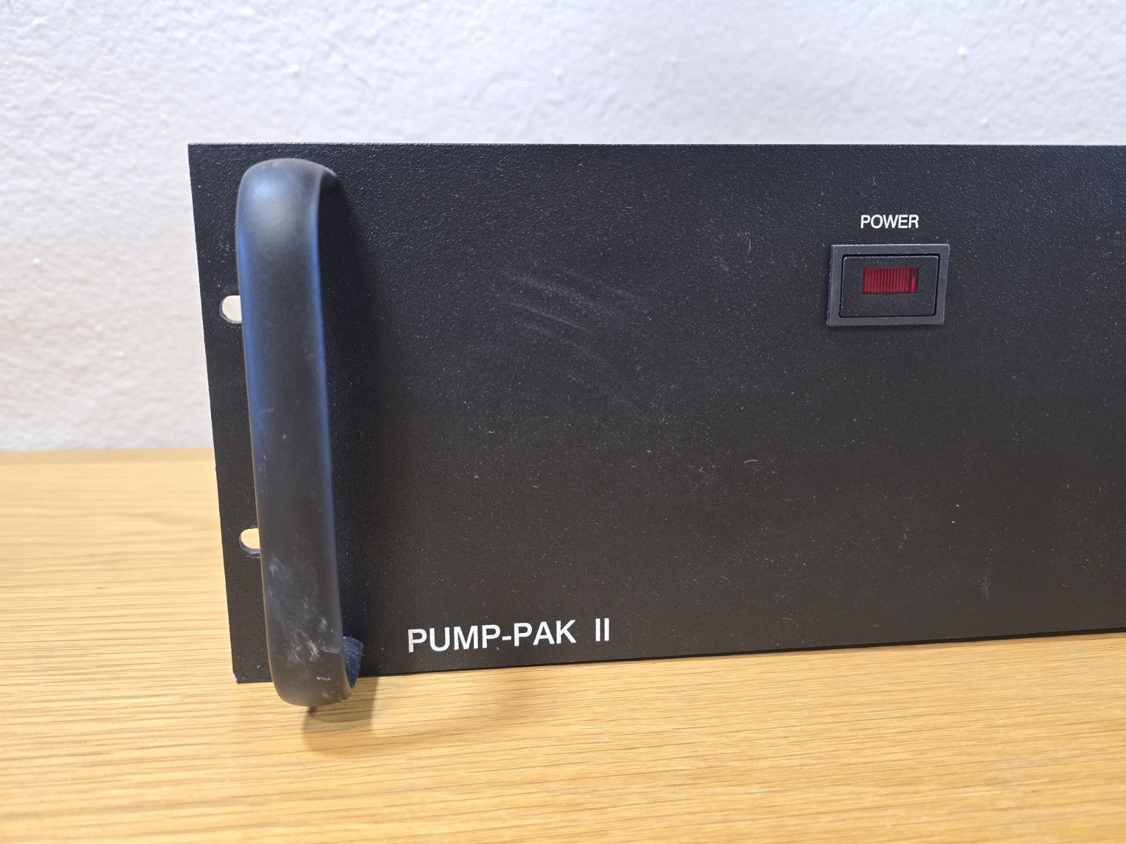 CALIFORNIA ANALYTICAL INSTRUMENTS CAI Pump PAK II Diesel Emissions Testing Machi