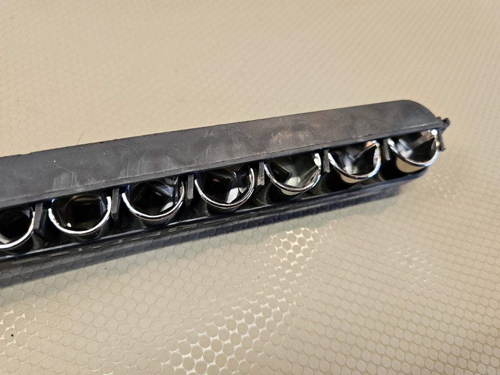 CRAFTSMAN TOOLS 3/8" DRIVE 6-POINT SAE SOCKET SET, 3/8"-7/8", 34437, USA