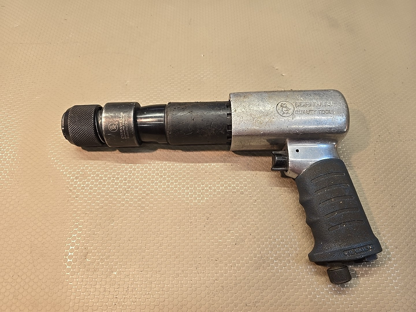 Cornwell Tools CAT190AH Air Hammer + Cornwell Quick Chuck Ccr-130