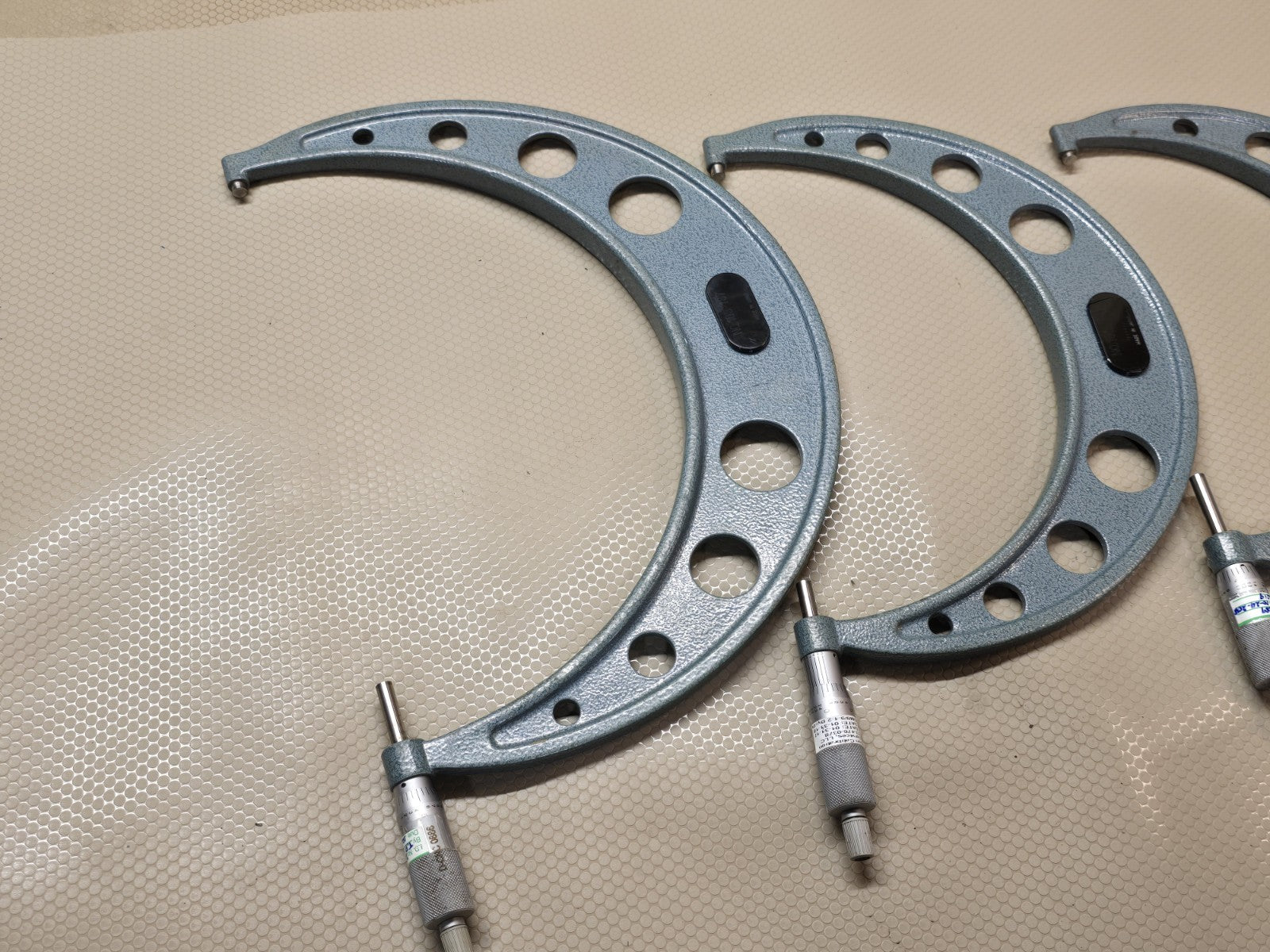 Mitutoyo 5-11" 4 Piece Outside Micrometer Set - Large Sizes 103-908-40 