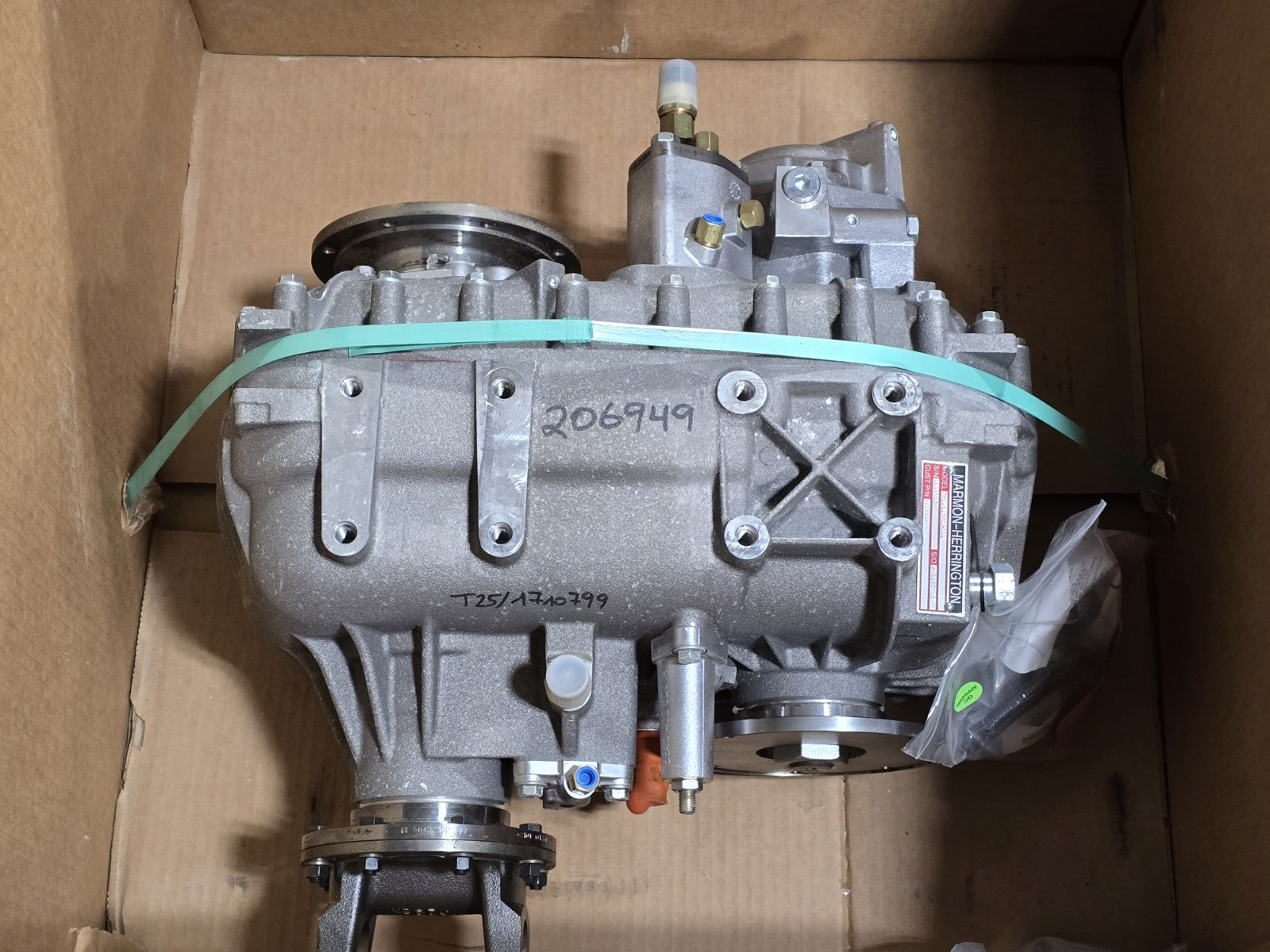 Marmon Herrington Heavy Duty Transfer Case T20 MVG-750 Transfer Case 2.70 *NEW*
