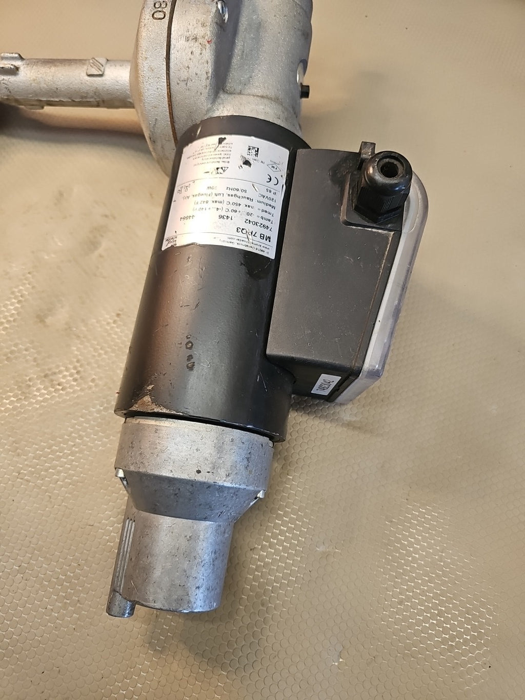 Krom schroder MB7 RQ 50Z01A SOLENOID ACTUATOR FOR BVHM Butterfly Honeywell 