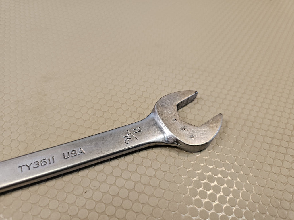 John Deere USA TY3333 SAE pc Full Polish Combination Wrench Size 11/16 Only