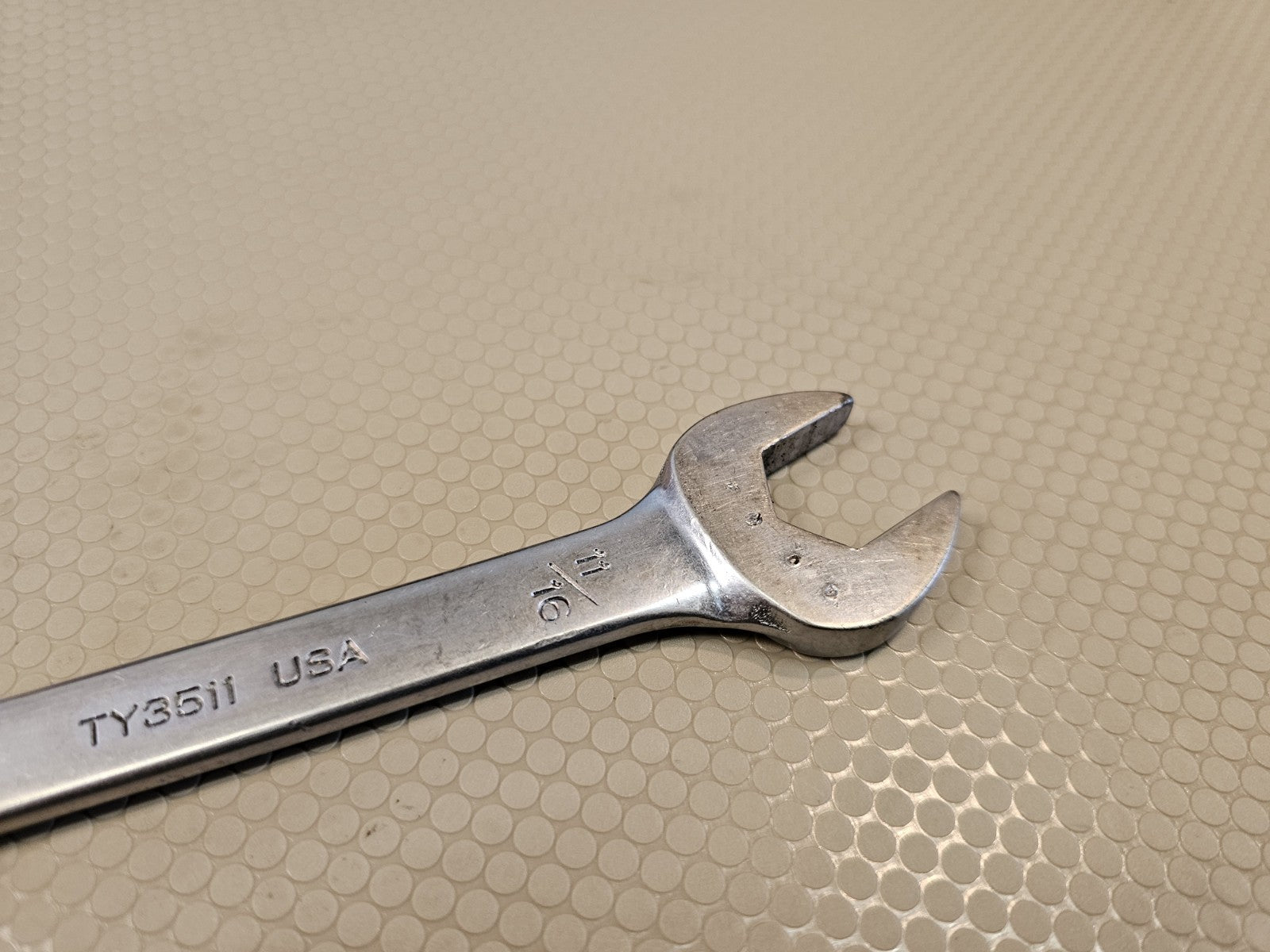 John Deere USA TY3333 SAE pc Full Polish Combination Wrench Size 11/16 Only