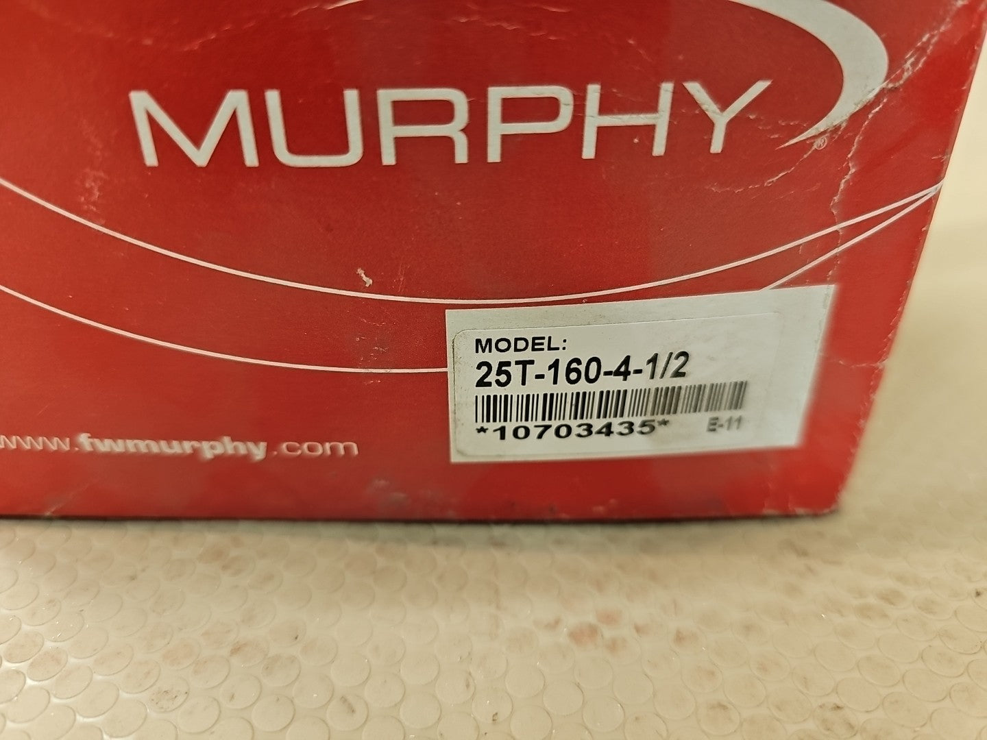 Murphy 25T-160-4-1/2  Swicthgage 10703435 NEW