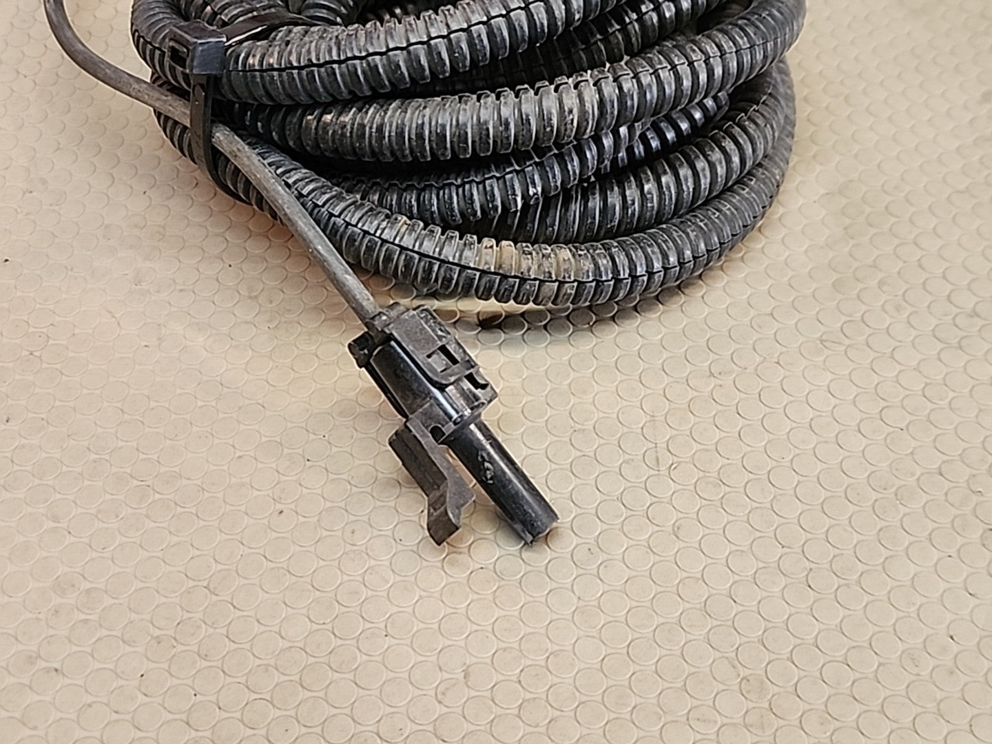 Kenworth wire extension K246-611-1-2750 LEVEL PR 11664AA OEM Paccar