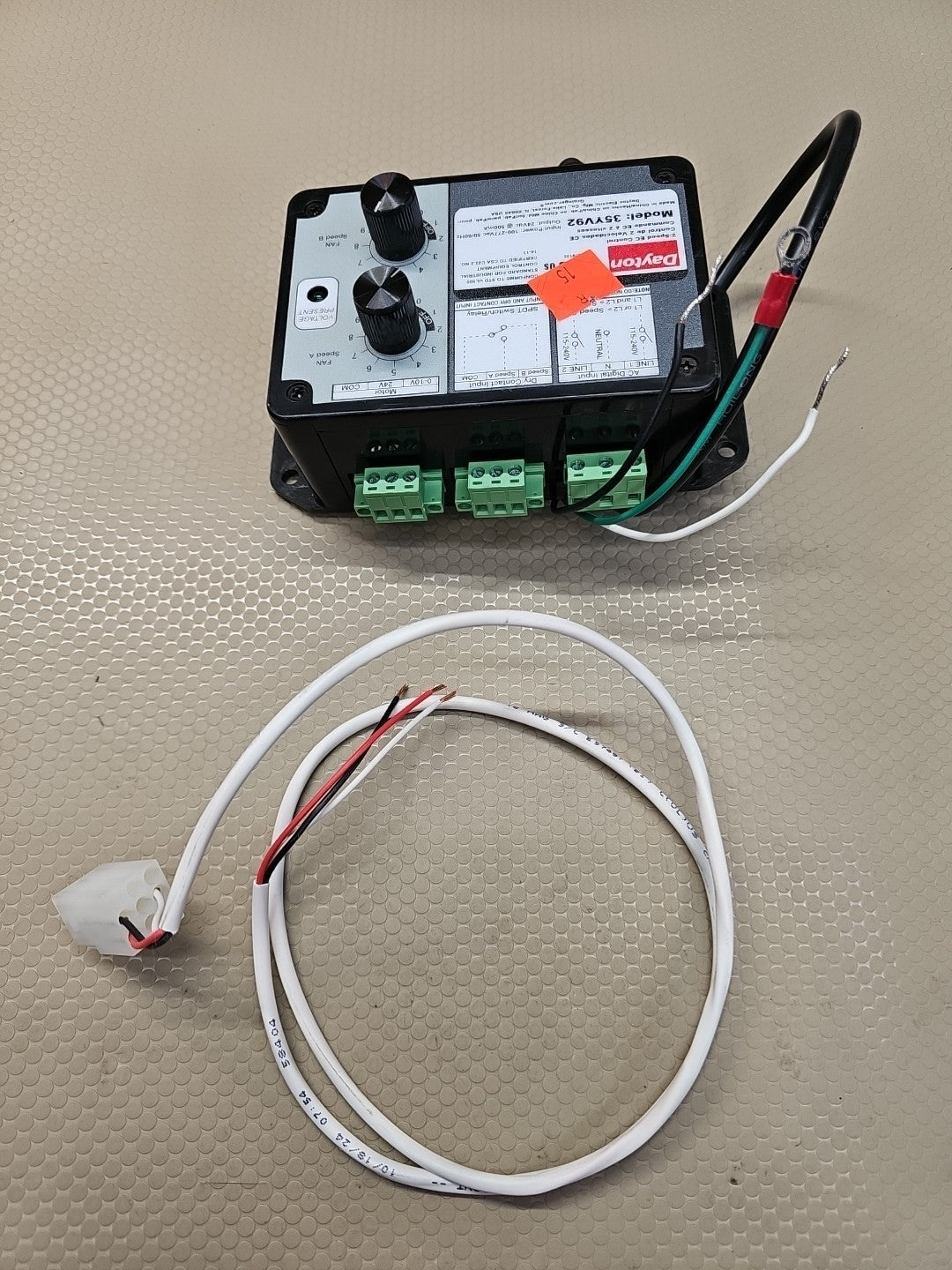 Dayton 35Yv92 Speed Control, 2-Speed, 115/230V, 0.5/0.25A