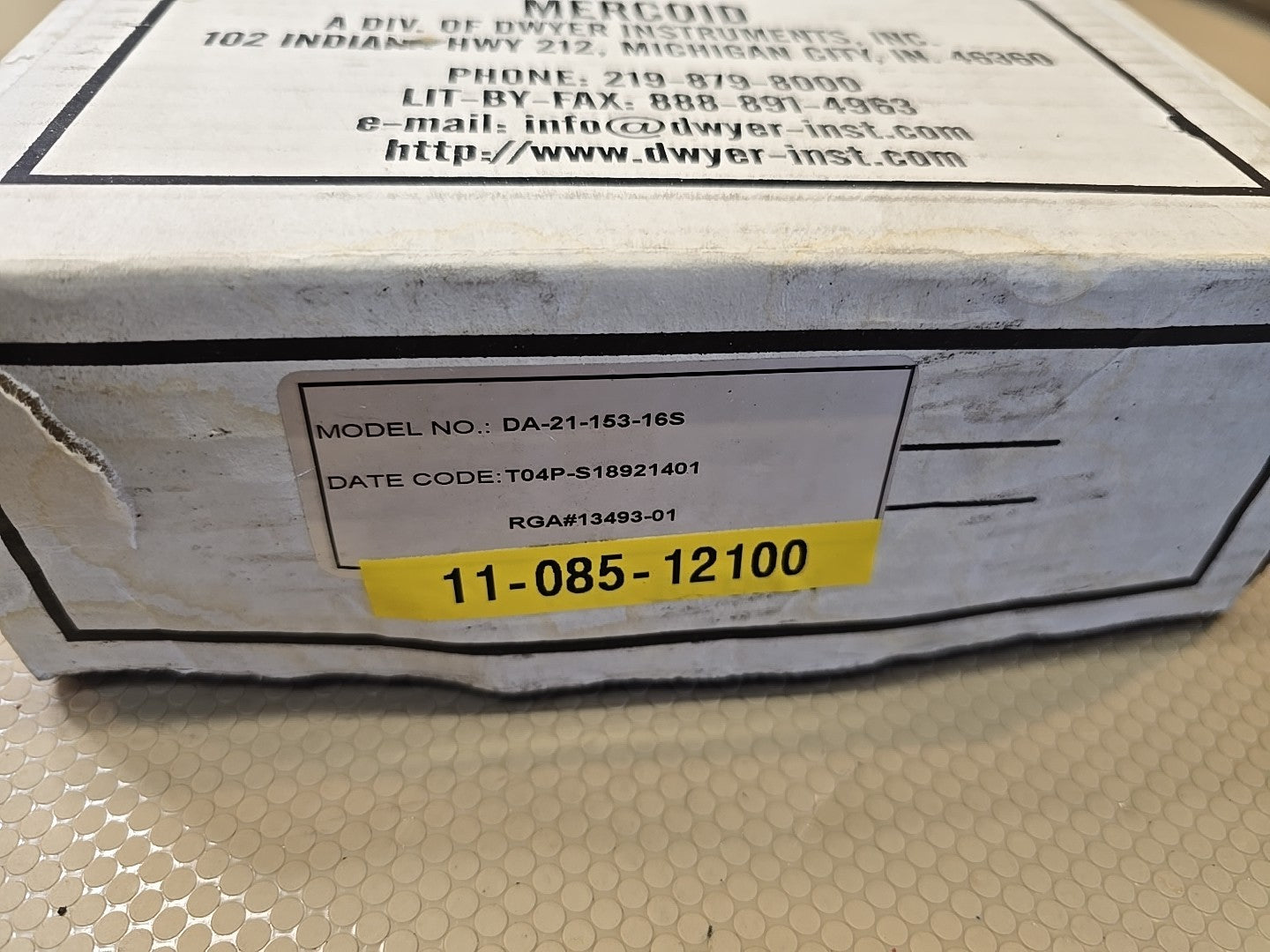 NEW Dwyer Mercoid DA-21-153-16S Bourdon Tube Pressure Switch (800-8000 psig)