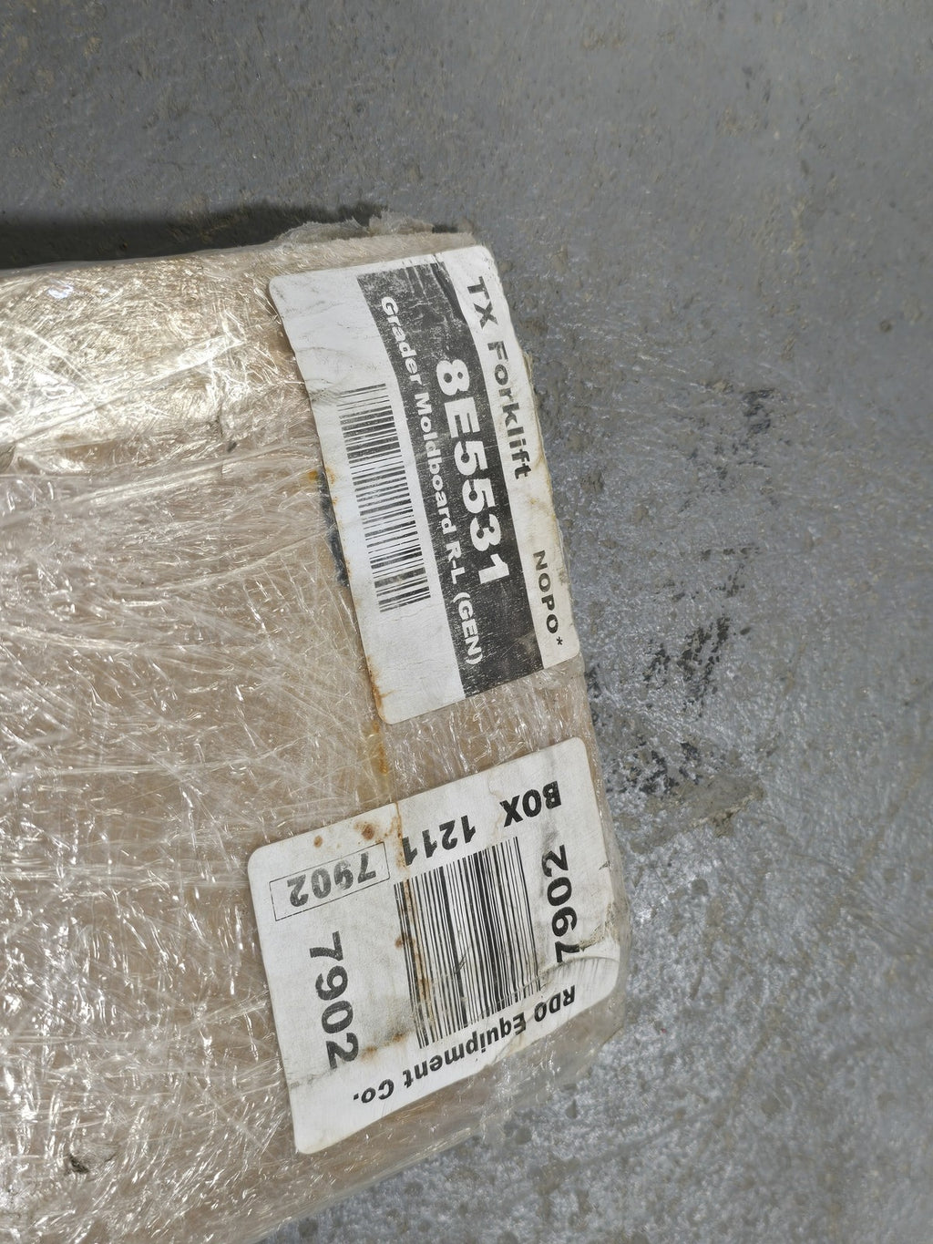 8E5531 Aftermarket Grader Moldboard End Bit R.L. Generic Replacement