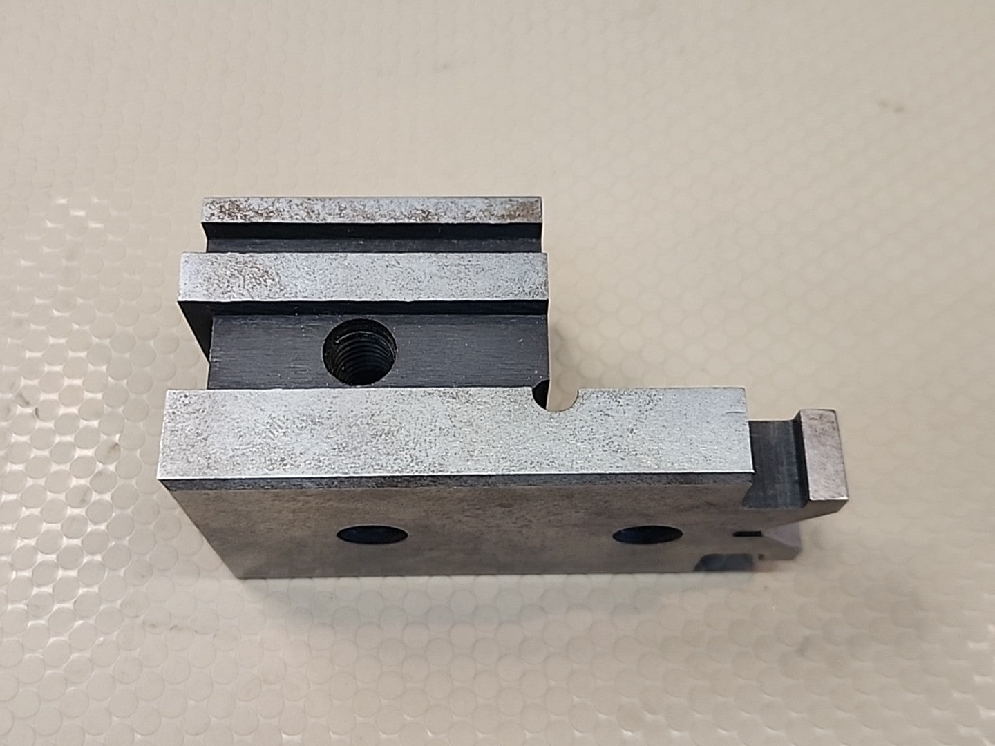 SPI 91-290-7  FISHTAIL V-BLOCK