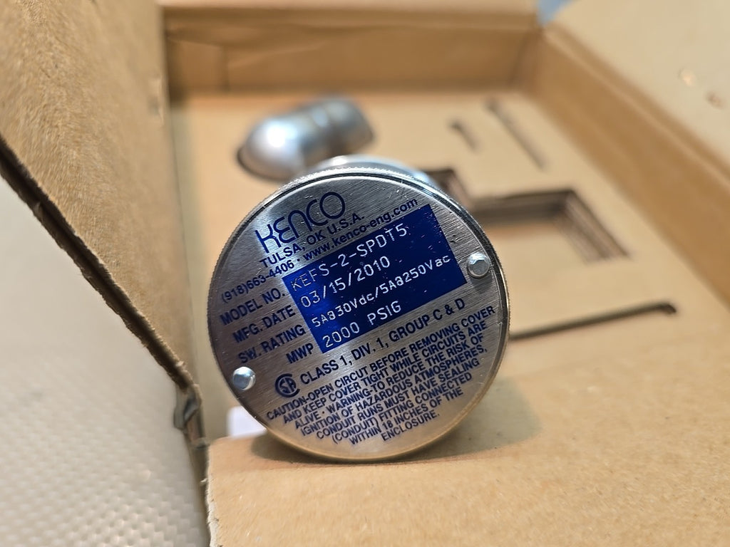 NEW Kenco KEFS KEFS-2-SPDT5 Electric Float Switch 2" NPT Magnetic Level 