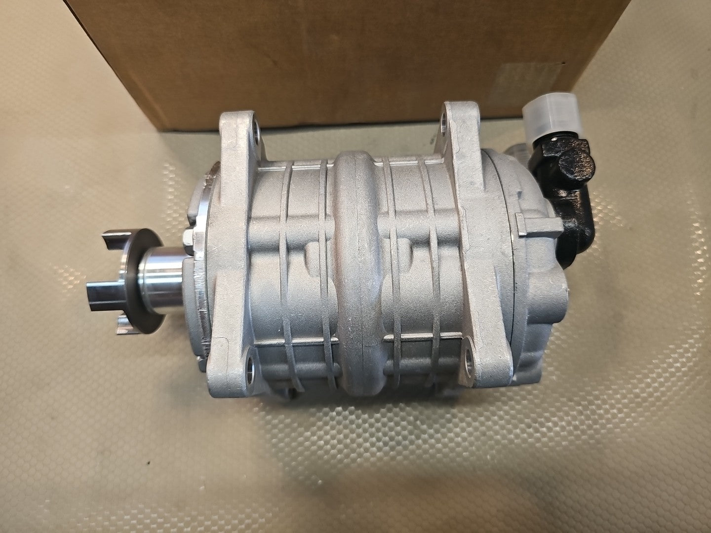 HD Compressor 5112-1-15 1519080152 Sandy Crawler?