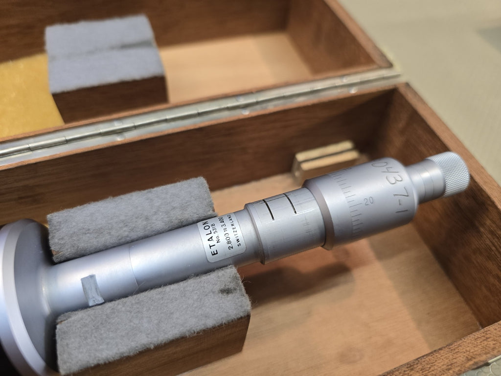 Etalon 31 531B 2.800" - 3.400" Inside Bore Micrometer Gauge w/Wooden Case