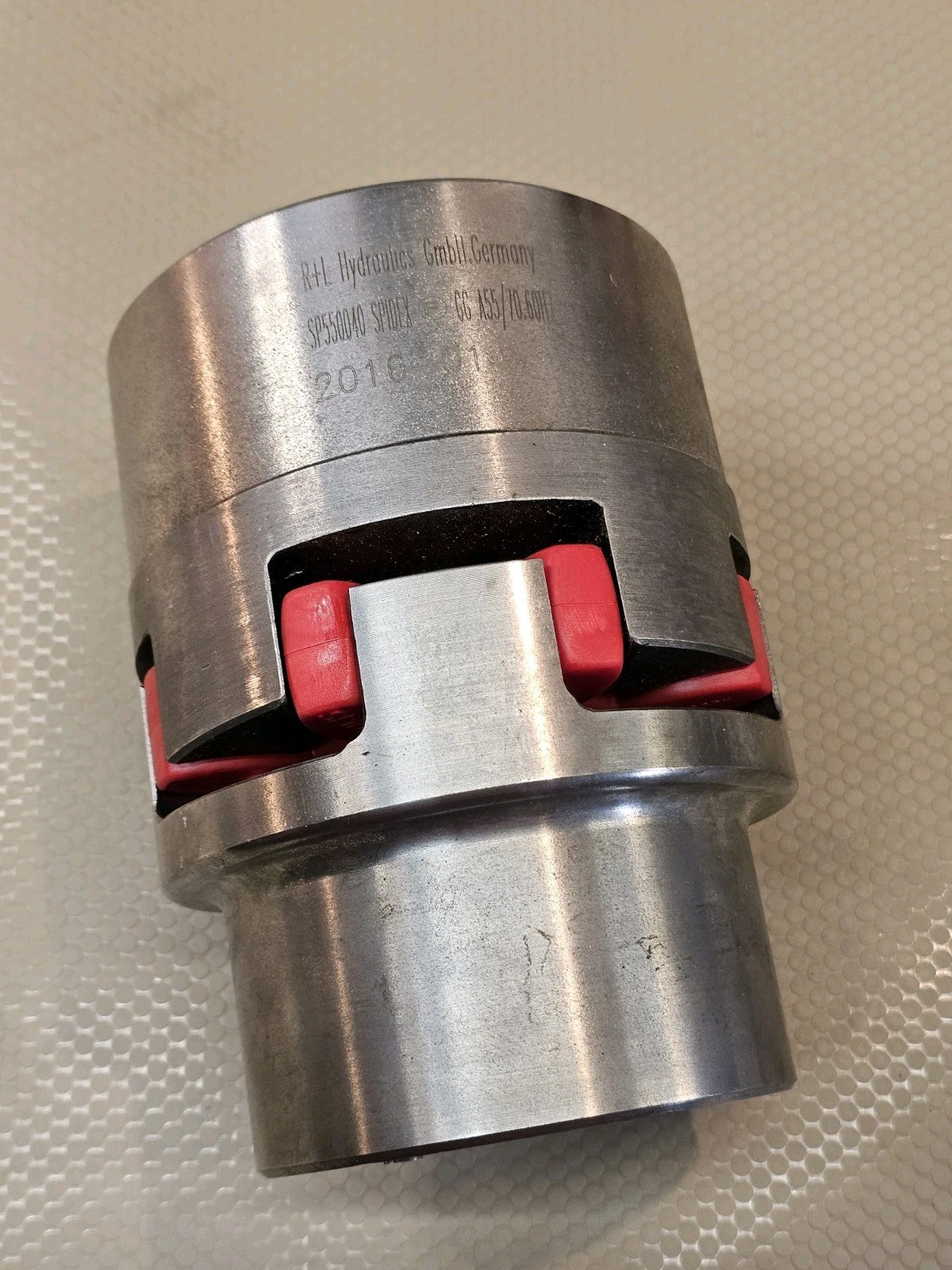 R+L HYDRAULICS LOVEJOY 28B JAW COUPLING 73226013 SP550040 SPIDEX GG A55 70.60H7
