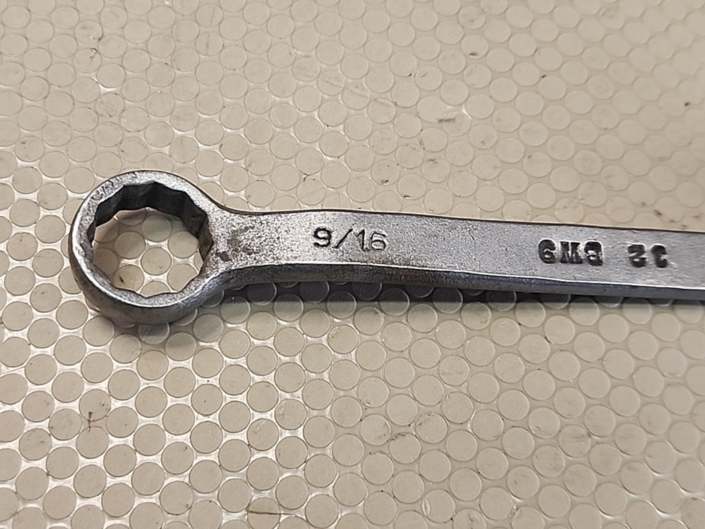 Cornwell Tools USA BW9, 9/16" x 5/8" SAE Offset Short Box Wrench 12 Point Matte