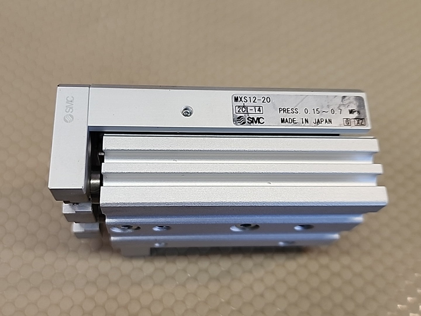 New SMC MXS12-20A Slide Table Cylinder 