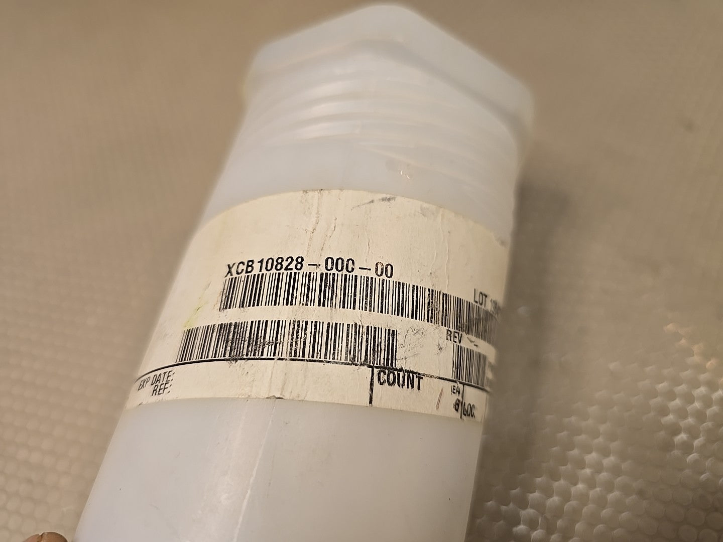 MOOG XCB10828-000-00 - 2 WAY ACTIVE CARTRIDGE VALVE ee12273-b