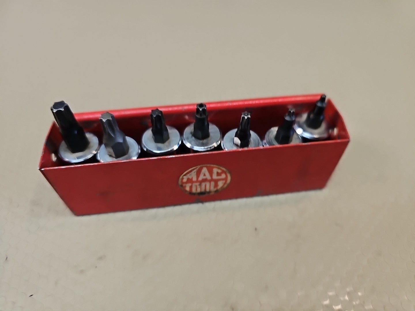MAC TOOLS  ST11T  10 Piece Metal Tray Vintage 3/8" Drive Torx® Driver Set  USA