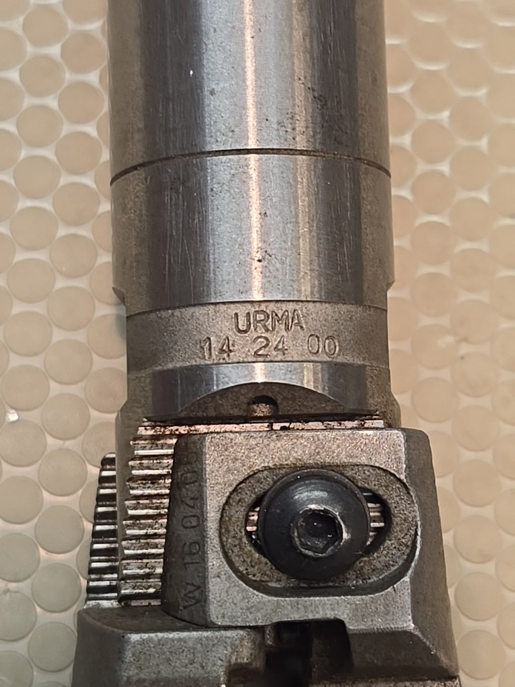 URMA TWIN BORE BORING HEAD 29.0 -39.0 1.14" -1.54 W/ BT35 Holder
